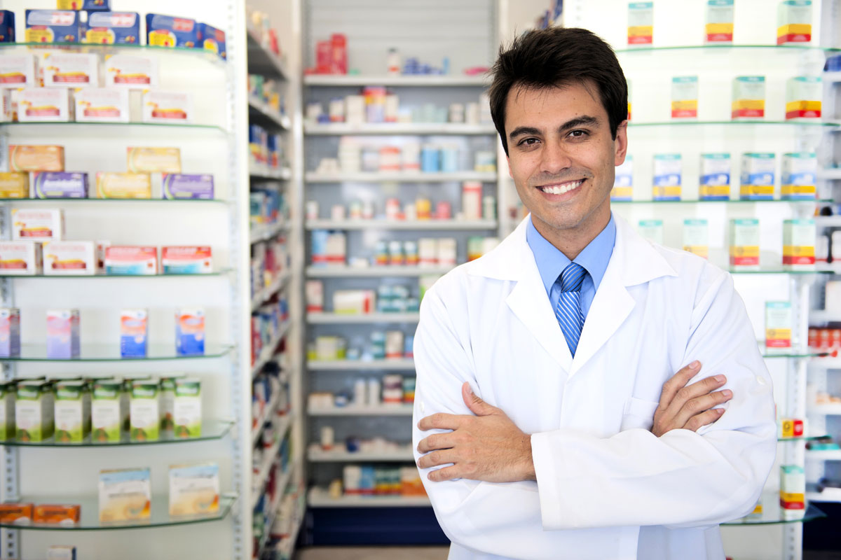 farmacista propone test diagnostici in farmacia